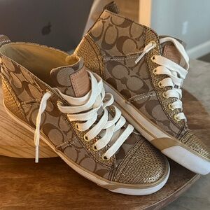 Coach NWOT signature Indiana high top canvas sneaker 6